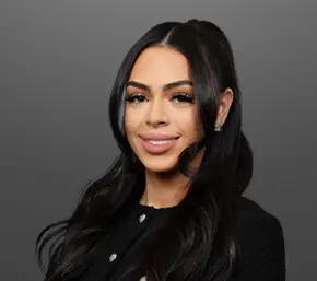 Zoie Thistle, Legal Assistant for Edmonton Injury Lawyers